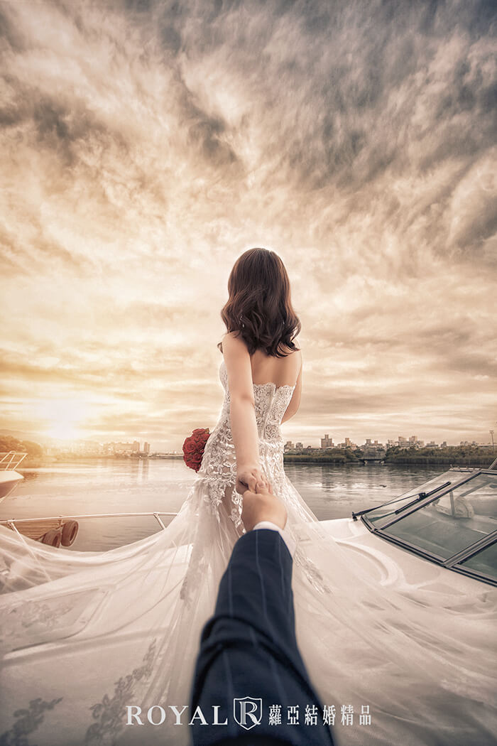 婚纱外拍姿势,婚纱外拍动作,个人婚纱姿势,新娘婚纱姿势,新娘拍照姿势
