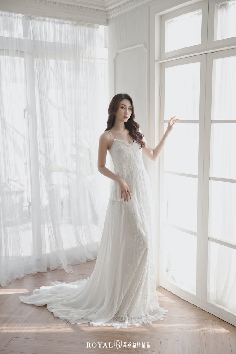 2024-婚紗-推薦-白紗-垂墜感美式輕婚紗-1-蘿亞婚紗-台北