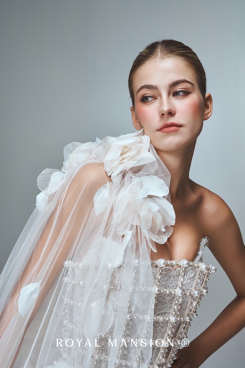 2026-婚紗推薦-高訂婚紗-婚紗款式-珠鑽馬甲蕾絲亮點禮服-3-蘿亞婚紗-台北