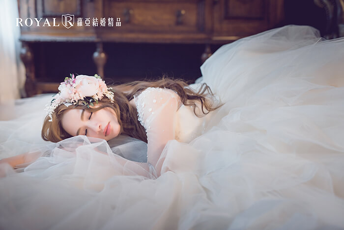 台北新祕,新祕推薦,新娘秘書,新娘造型,新娘妝,新娘髮型,婚紗造型,新娘造型,新娘造型風格,新秘,婚紗造型風格,婚紗造型溝通,台北婚紗,蘿亞婚紗