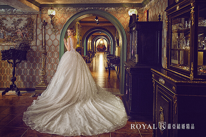 婚紗禮服,婚紗,婚紗推薦,台北婚紗推薦,禮服,禮服出租,手工婚紗,晚禮服,白紗禮服,蘿亞,蘿亞婚紗,蘿亞結婚精品,台北蘿亞