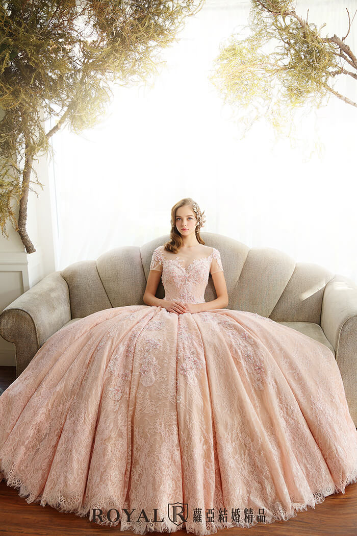 婚紗禮服,婚紗,婚紗推薦,台北婚紗推薦,禮服,禮服出租,手工婚紗,晚禮服,白紗禮服,蘿亞,蘿亞婚紗,蘿亞結婚精品,台北蘿亞