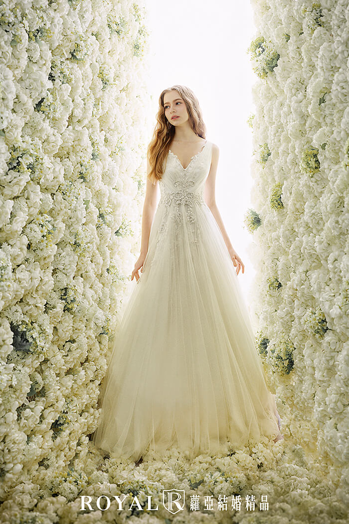 婚紗禮服,婚紗,婚紗推薦,台北婚紗推薦,禮服,禮服出租,手工婚紗,晚禮服,白紗禮服,蘿亞,蘿亞婚紗,蘿亞結婚精品,台北蘿亞