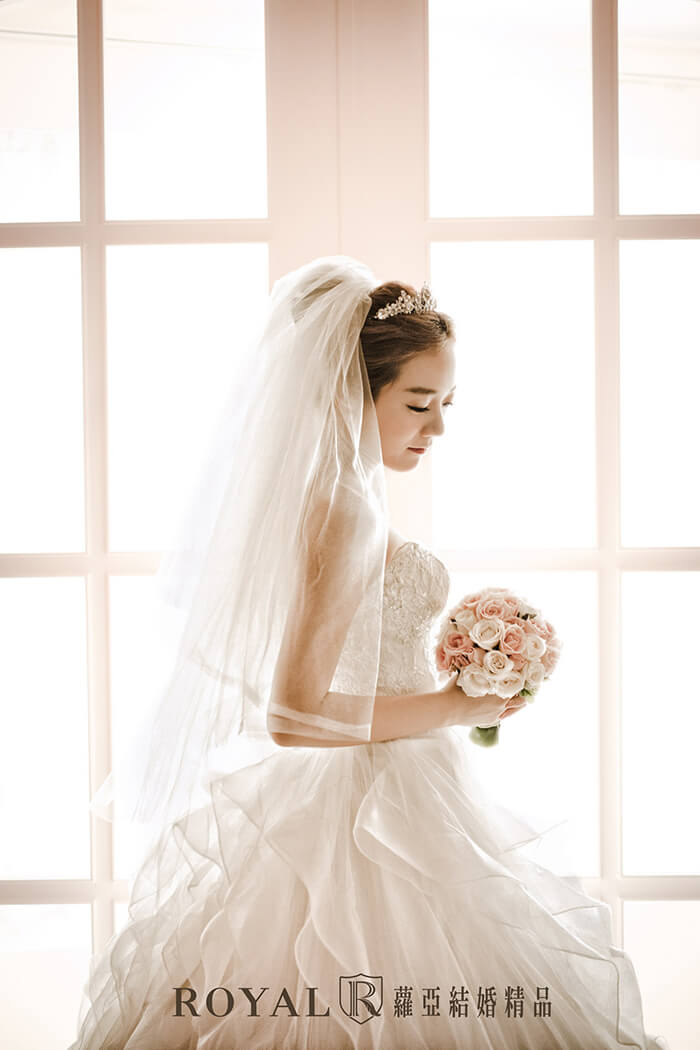 韓式婚紗台北-婚紗照風格-韓式婚紗照-韓系婚紗-韓式婚紗髮型-新娘髮型-蘿亞婚紗