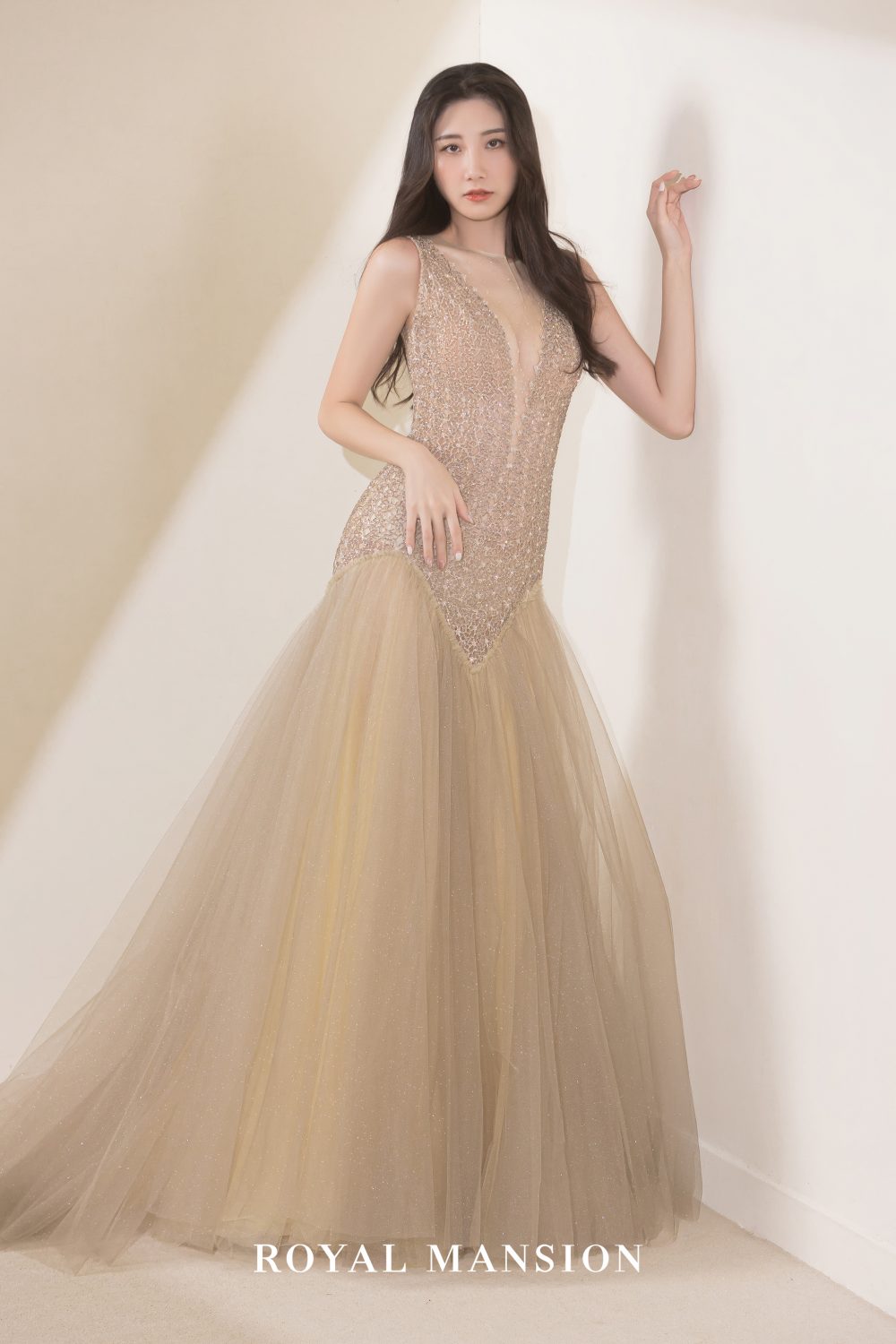 裸紗-台北-禮服租借推薦-蘿亞婚紗