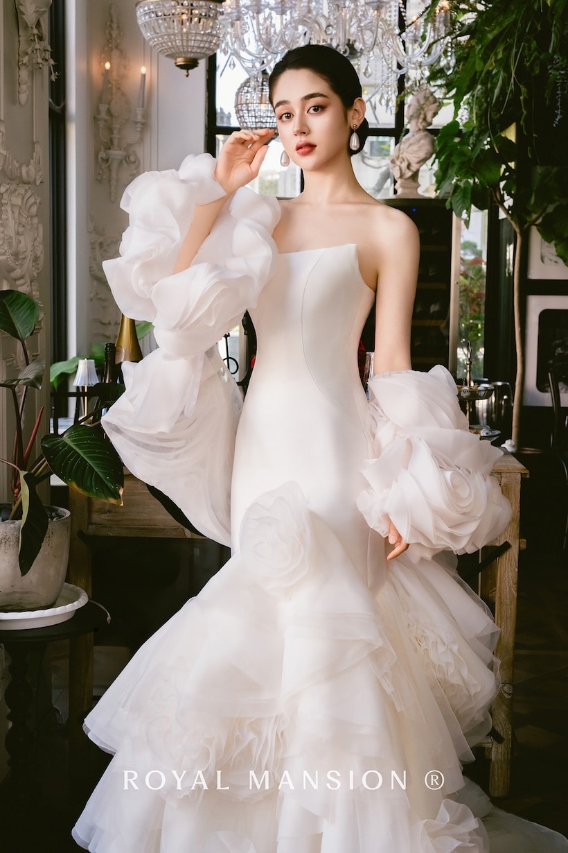法式婚紗-高訂婚紗-立體玫瑰袖魚尾婚紗-1-蘿亞婚紗-台北 蘿亞法式高訂婚紗-5-立體玫瑰袖魚尾婚紗正面